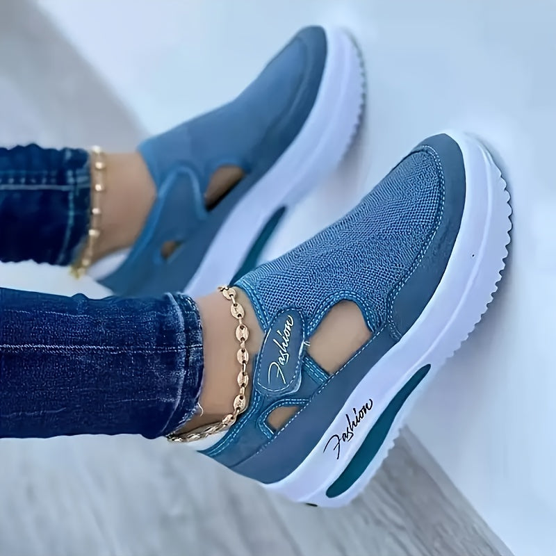 Lightweight and Breathable Thick-Soled Sports Shoes