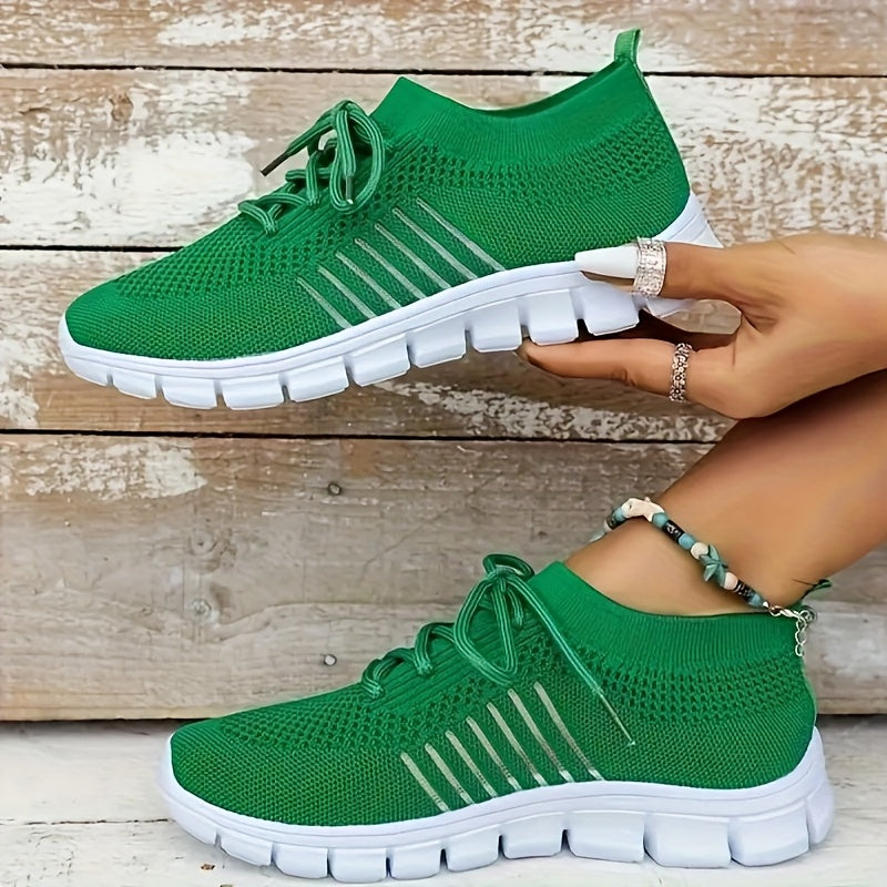 Large size outdoor lightweight breathable running shoes for women