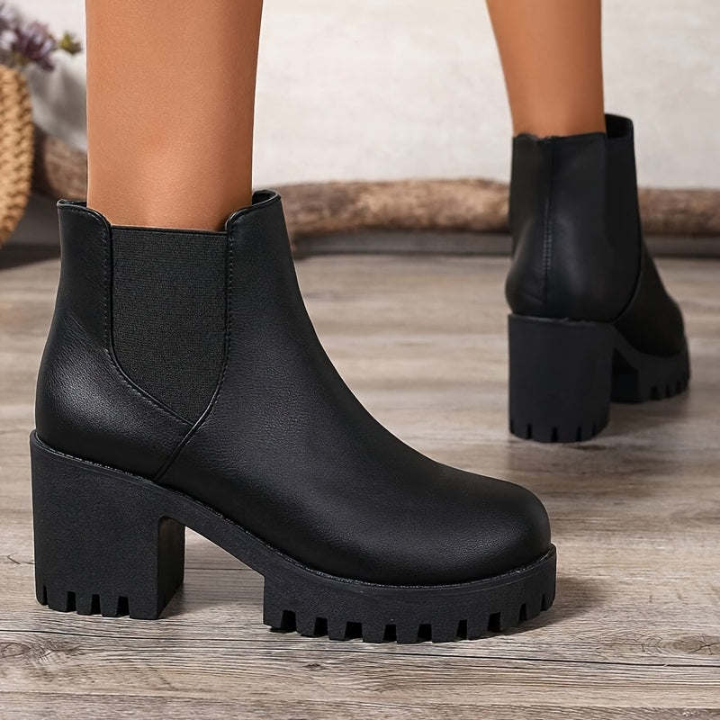 Women's Black plaid and fashionable Short Boots