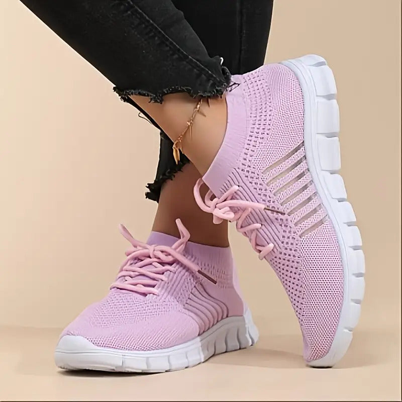 Large size outdoor lightweight breathable running shoes for women