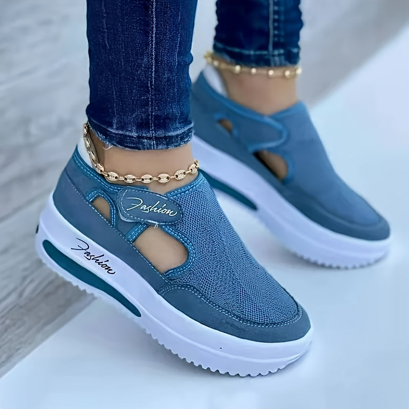 Lightweight and Breathable Thick-Soled Sports Shoes