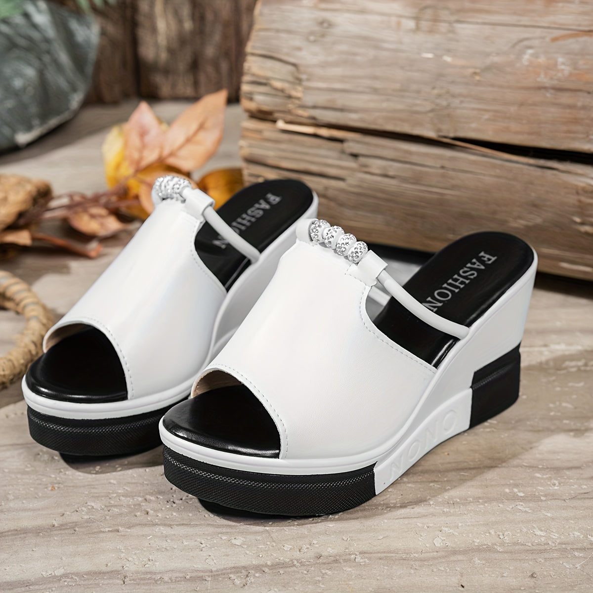 Women's Casual Black and White Wedge Sandals