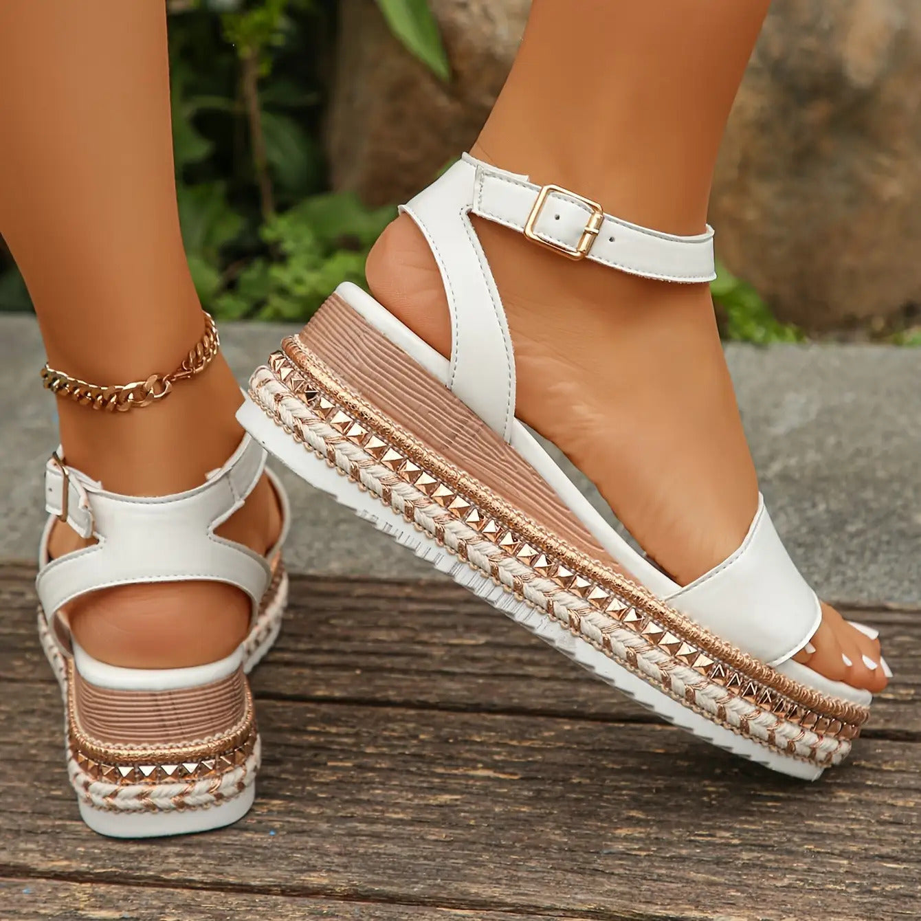 Plus Size Women's Fashion Simple White One-Strap Buckle Sports Sandals