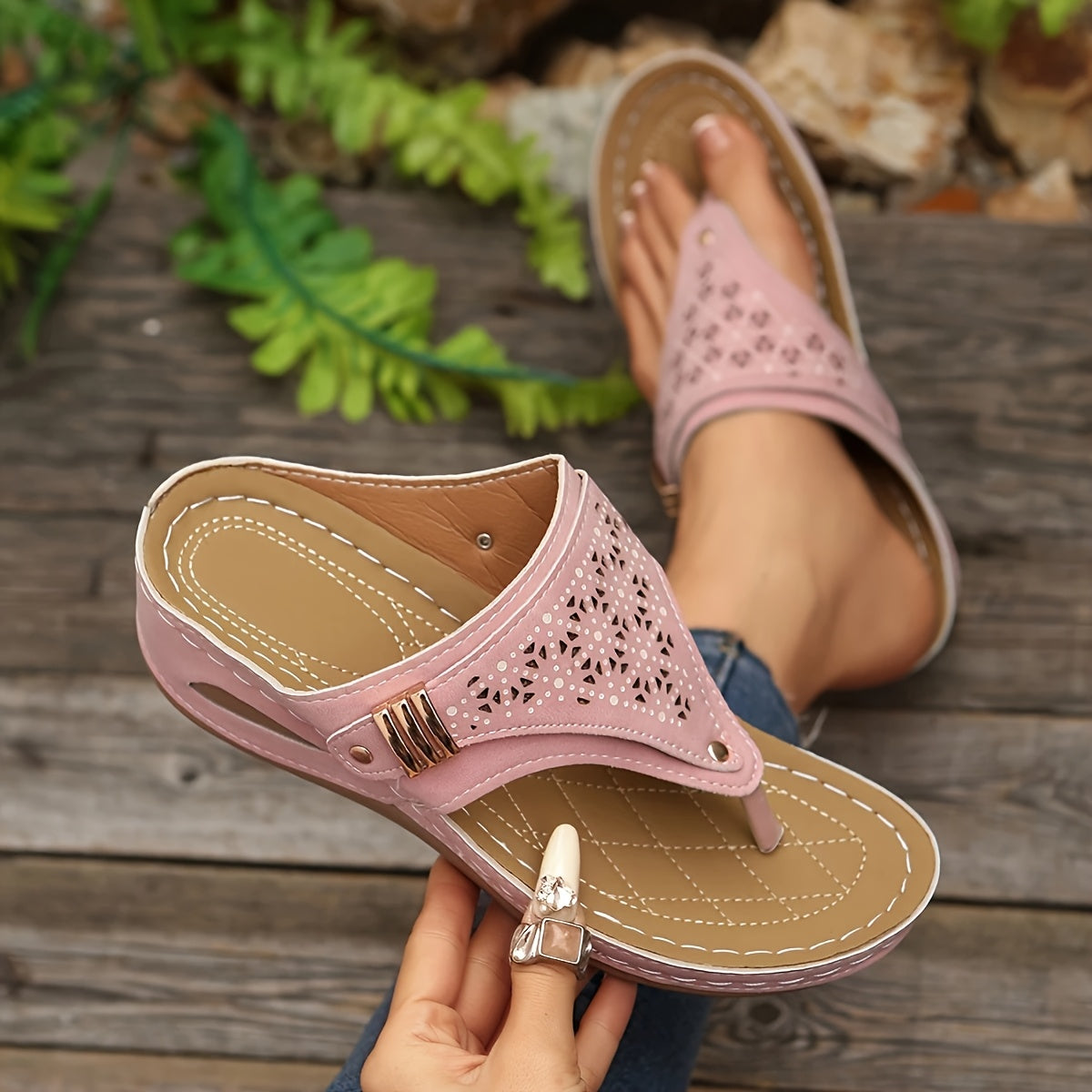 Women's Breathable Flat Sandals