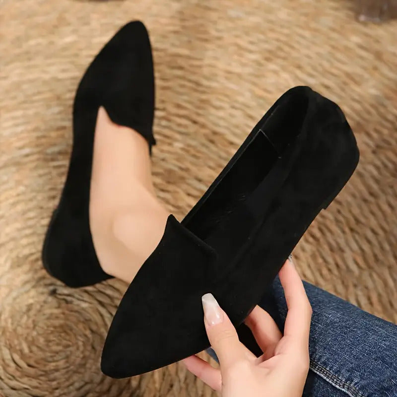 Women's Pointed Toe Retro Flat Shoes