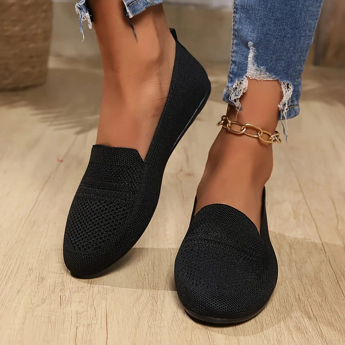 Women's Breathable Knitted Flat Shoes