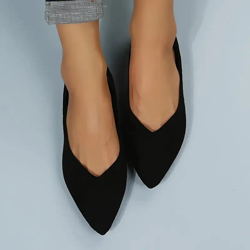 Women's Pointed Toe Retro Flat Shoes