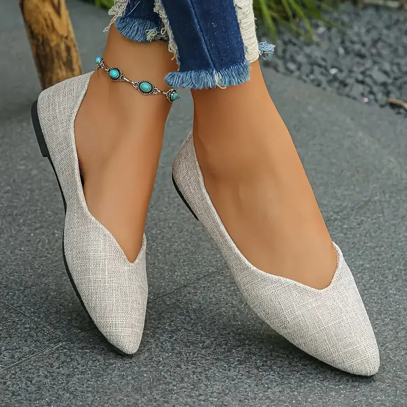 Women's Pointed Toe Retro Flat Shoes